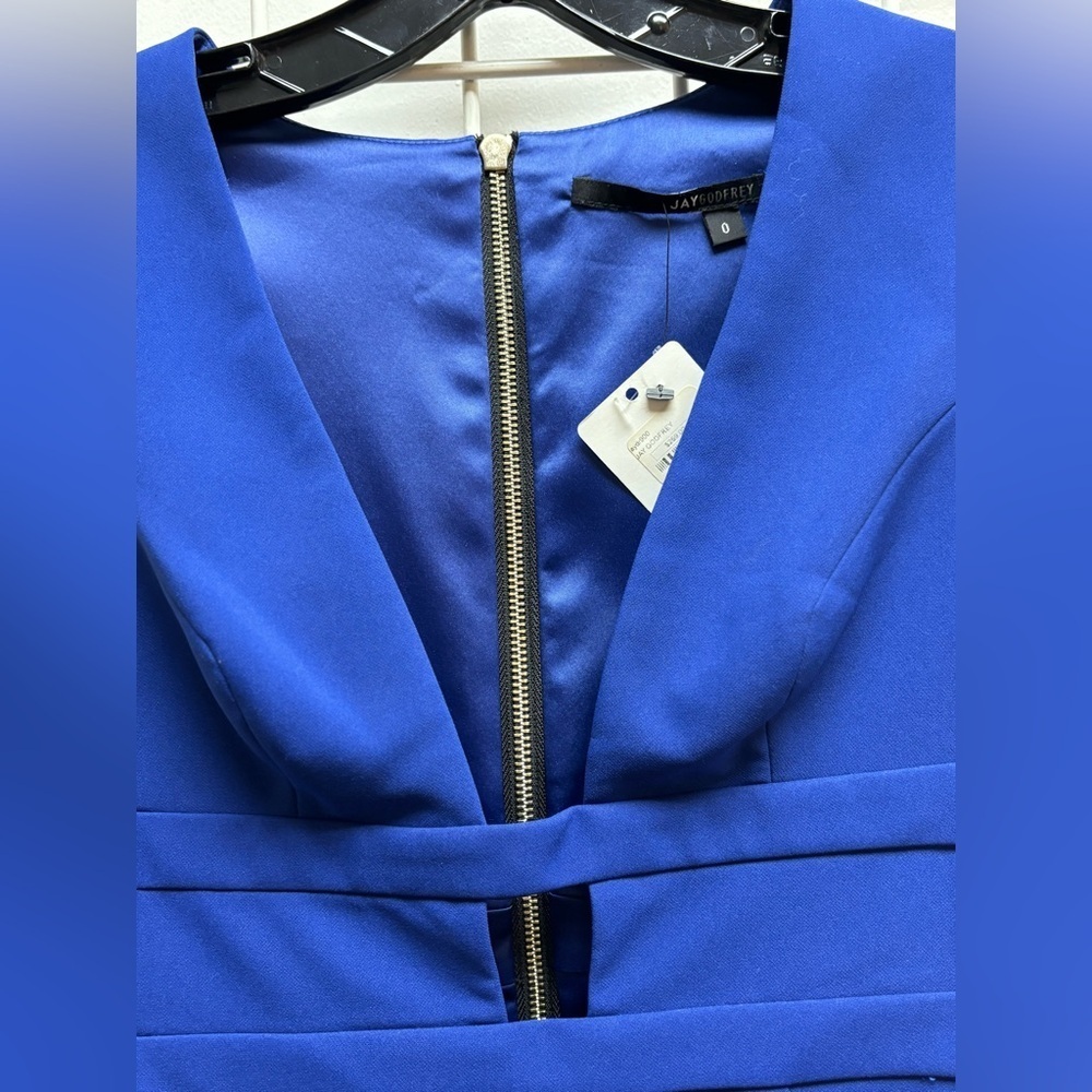 Jay Godfrey NWT Blue mini cocktail dress with plunge v neckline and side cutouts - Picture 6 of 10